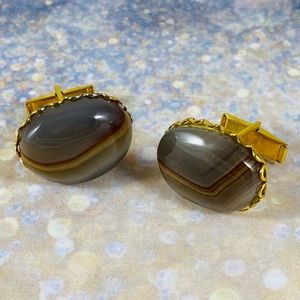 Vintage, gold tone, agate, cabochon men’s cufflinks